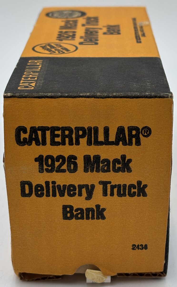 Ertl 2434 1:25 Caterpillar 1926 Mack Delivery Truck Bank EX/Box