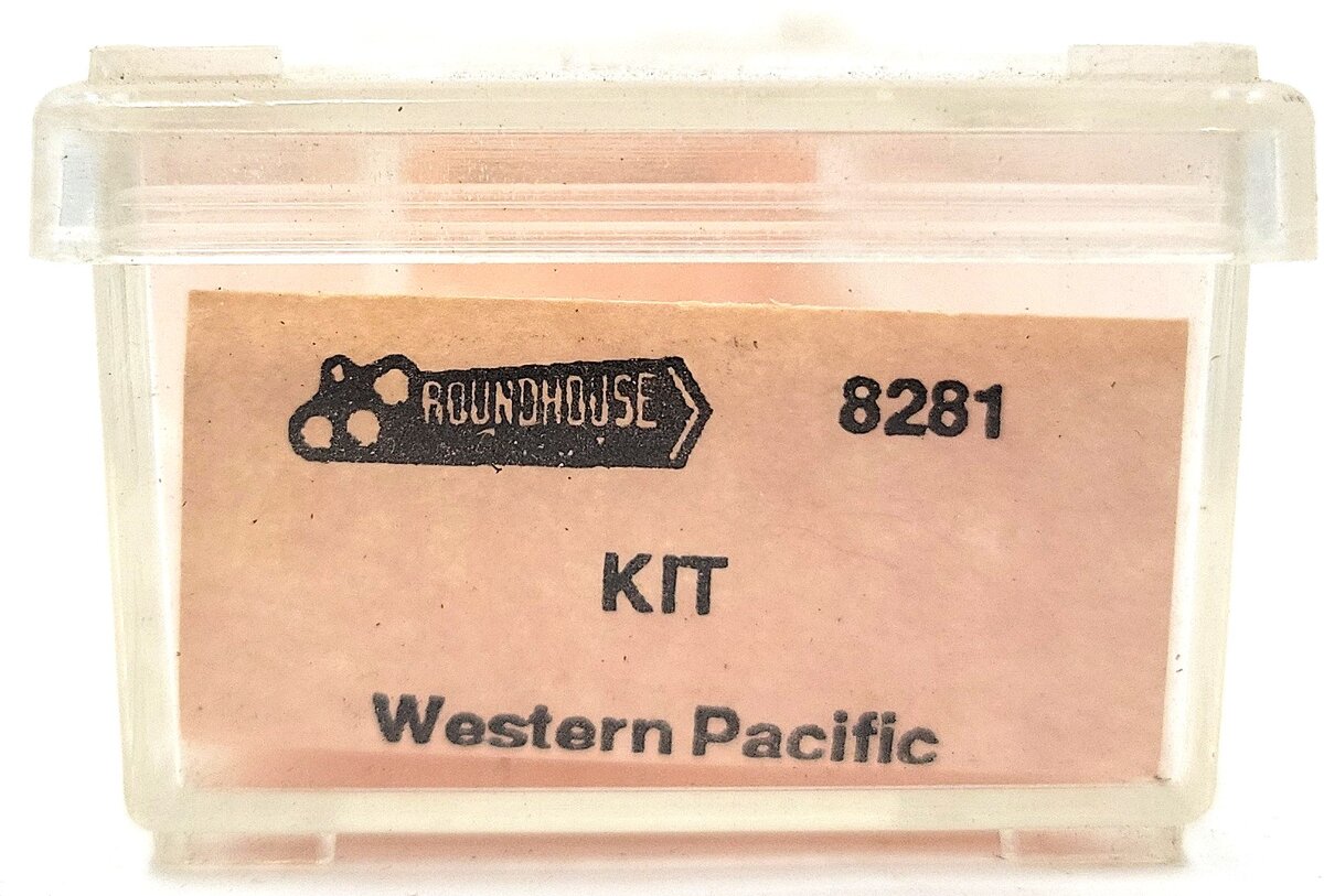 Roundhouse 8281 N Scale Western Pacific Box Car #38141 LN/Box