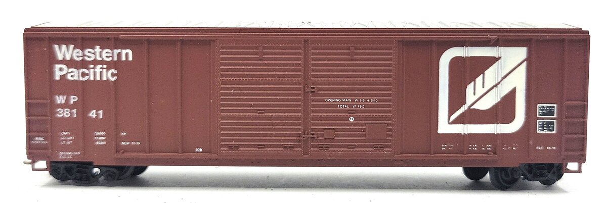 Roundhouse 8281 N Scale Western Pacific Box Car #38141 LN/Box