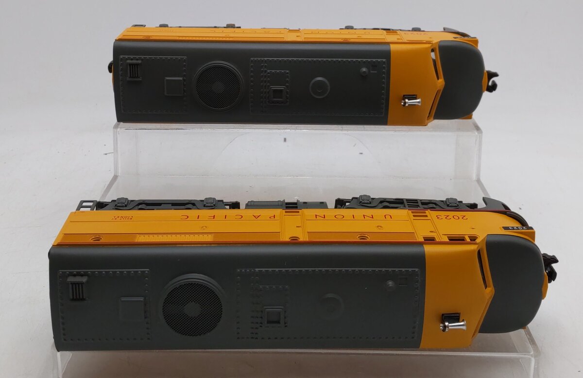 Lionel 6-38354 O Gauge Union Pacific AA Alco Diesel Locomotives Only EX/Box