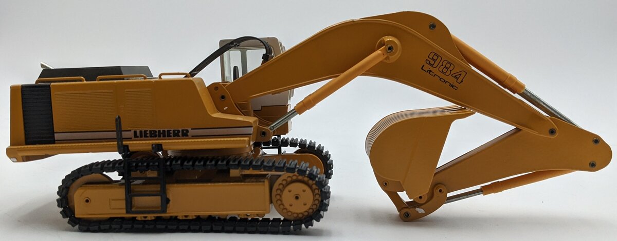 Conrad 2836 1:50 Diecast Liebherr R984 Litronic Hydraulic Excavator NIB