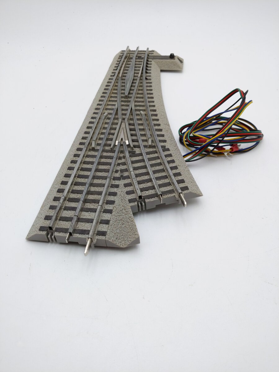 Lionel 6-12048 O72 Nickel Silver FasTrack Left Hand Remote Switch Turnout VG