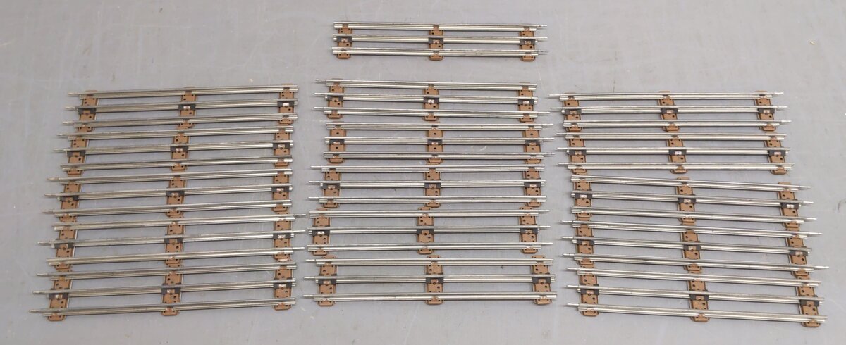 Lionel O Gauge Assorted Curved and Straight Track Sections  [45] VG