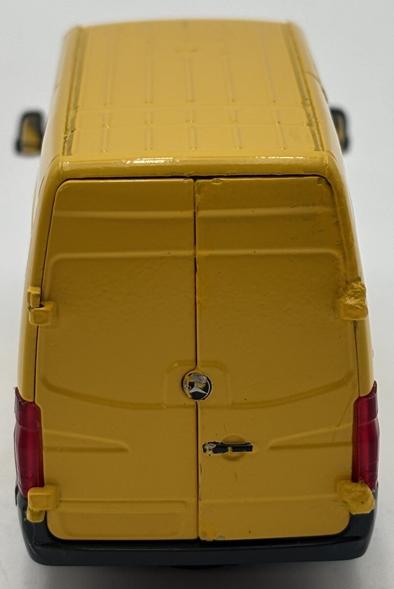 Conrad 1:50 Caterpillar Mercedes-Benz Sprinter Van DIecast EX