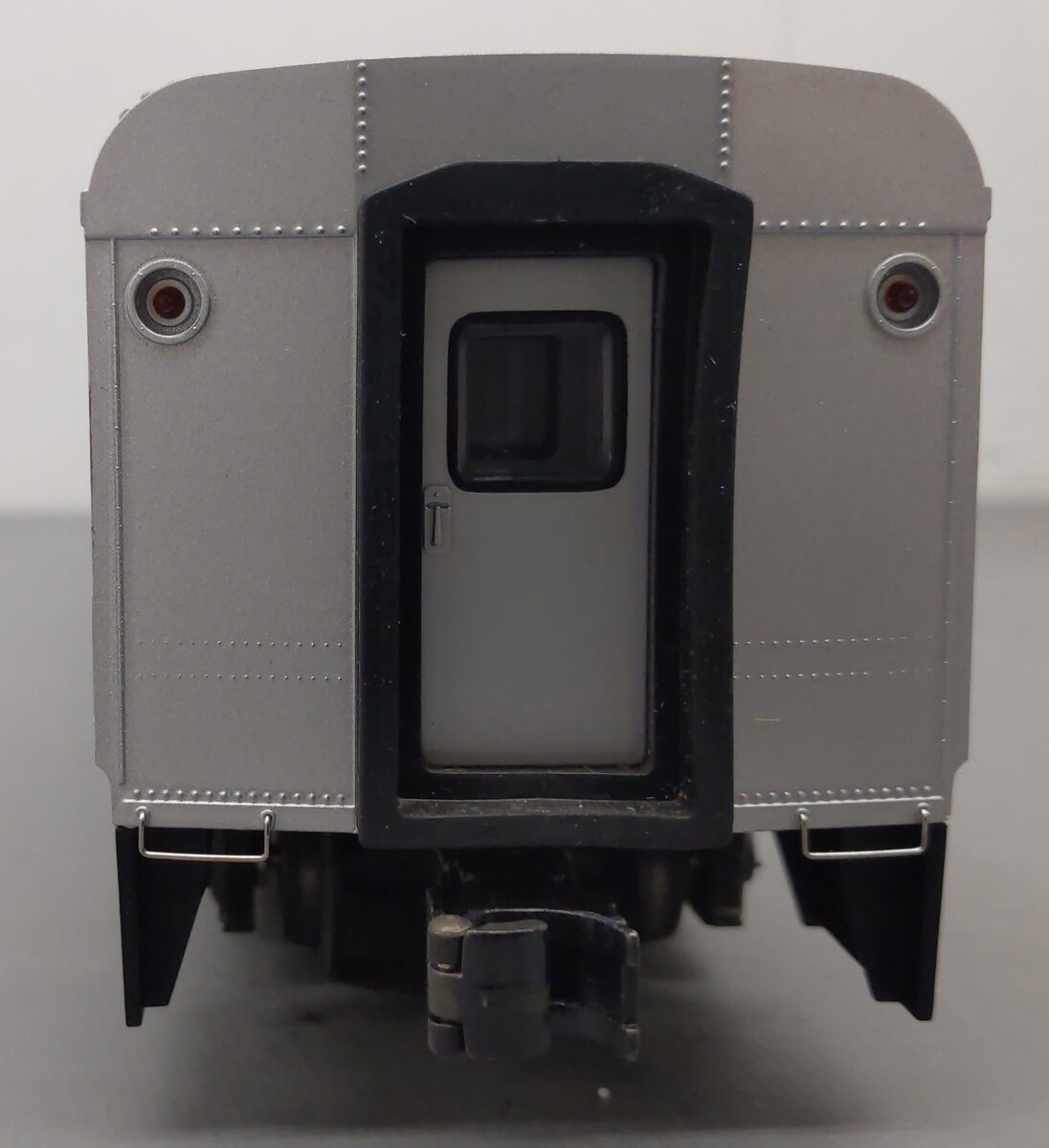 Atlas 6231-1 Amtrak Horizon Dinetter Passenger Car EX