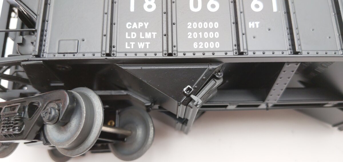 Lionel 6-27158 O Gauge Pennsylvania 3 Bay Open Hopper #180661 EX/Box