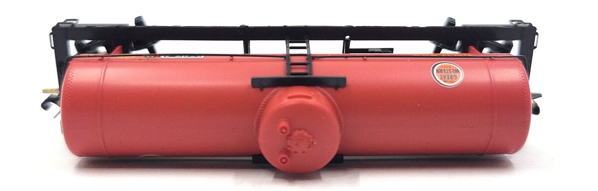 Micro-Trains 06500300 N Chicago Great Western 39' Single Dome Tank Car #285 EX/Box