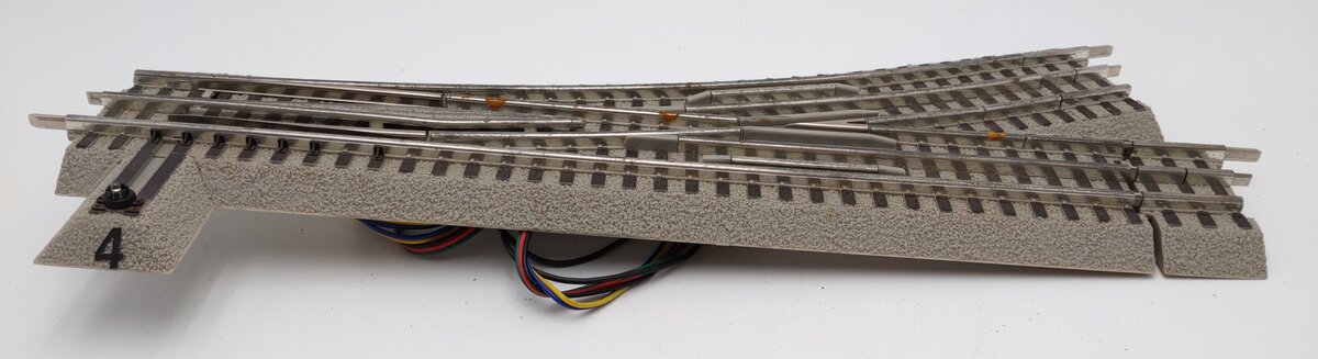 Lionel 6-12048 O72 Nickel Silver FasTrack Left Hand Remote Switch Turnout VG