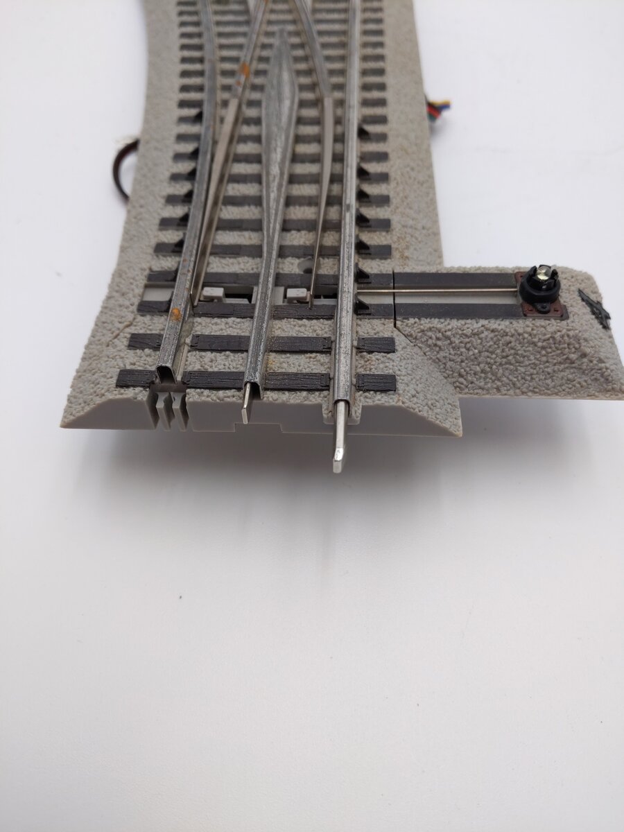 Lionel 6-12048 O72 Nickel Silver FasTrack Left Hand Remote Switch Turnout VG