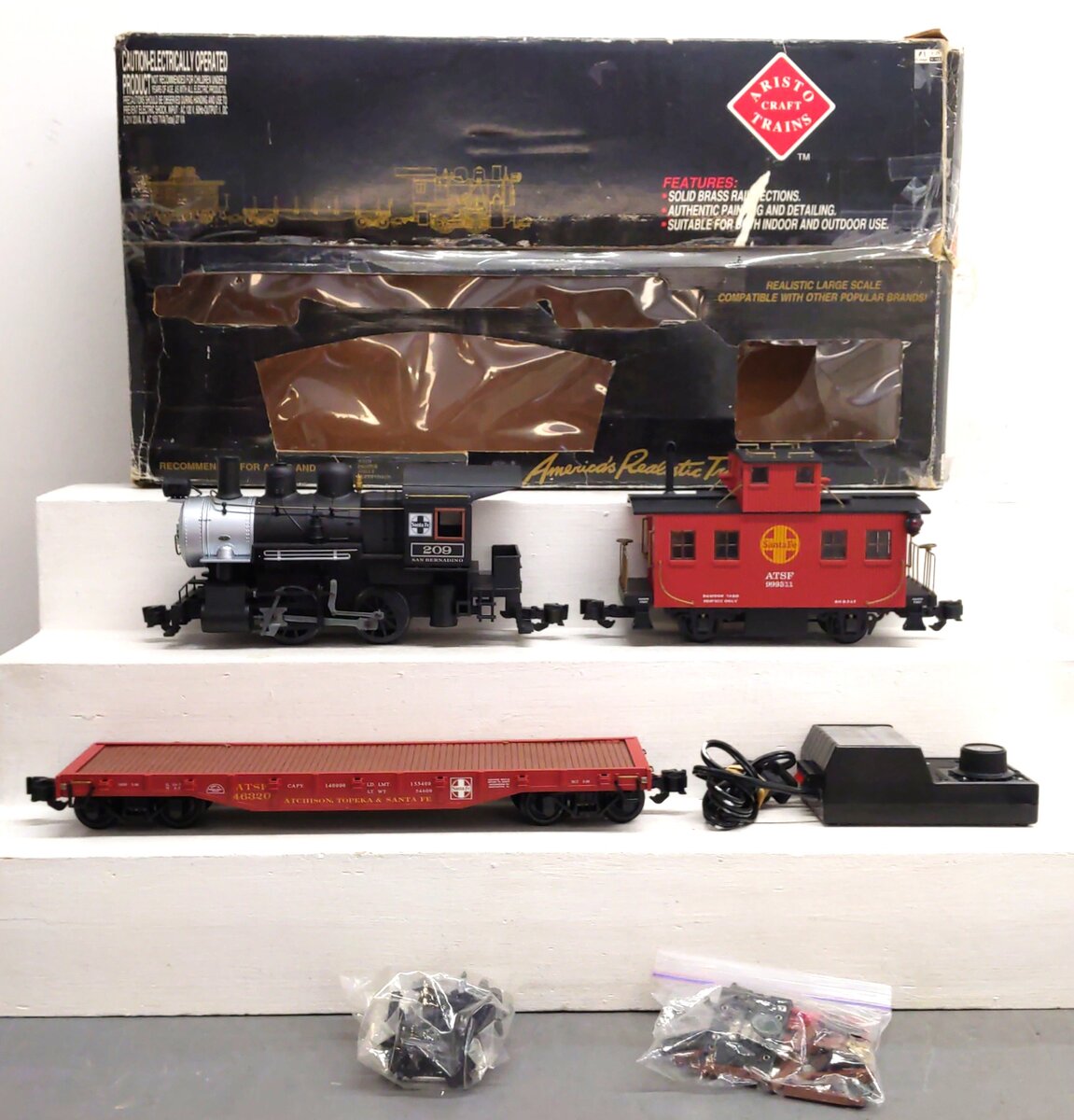 Aristo-Craft 28009 Santa Fe 0-4-0 G Gauge Steam Freight Starter Train Set EX/Box