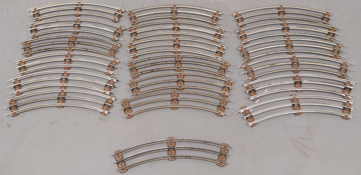 Lionel O Gauge Assorted Straight & Curved Track & 1 Cross over [56] VG