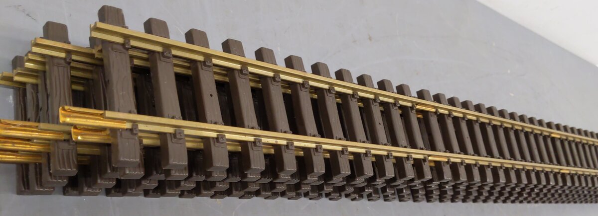 LGB 10610 G Gauge 48" Straight Track Sections (6) EX