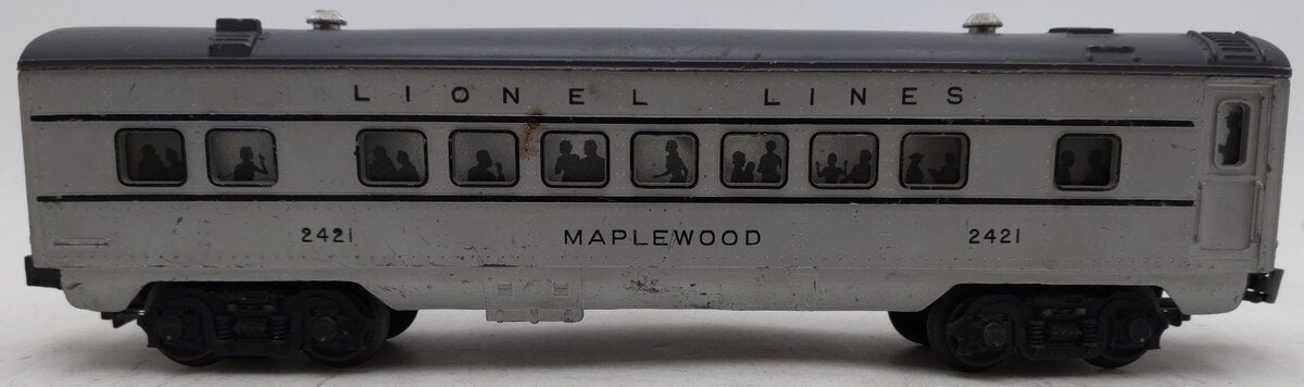 Lionel 2421 O Vintage Lionel Lines Maplewood Lighted Pullman Car #2421 VG