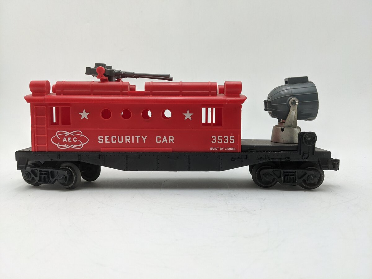 Lionel 3535 Vintage O AEC Security Car with Operating Searchlight VG