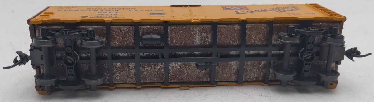 Athearn 5027 HO Burlington Refrigerator Express 40' Reefer #74219 EX/Box