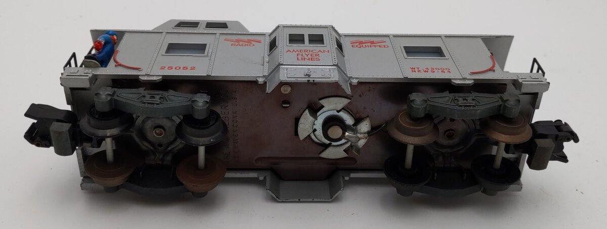 American Flyer 25052 S Gauge Vintage Operating Action Bay Window Caboose VG
