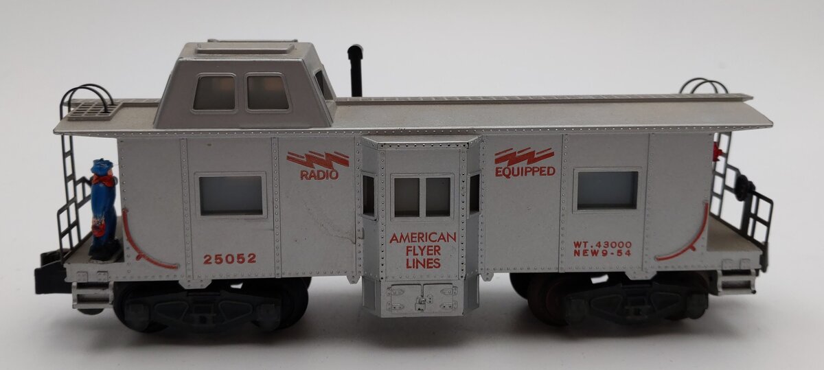 American Flyer 25052 S Gauge Vintage Operating Action Bay Window Caboose VG