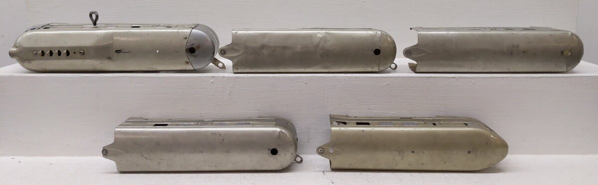 American Flyer 9900 Vintage O Clockwork 5 Unit Burlington Pioneer Zephyr Set