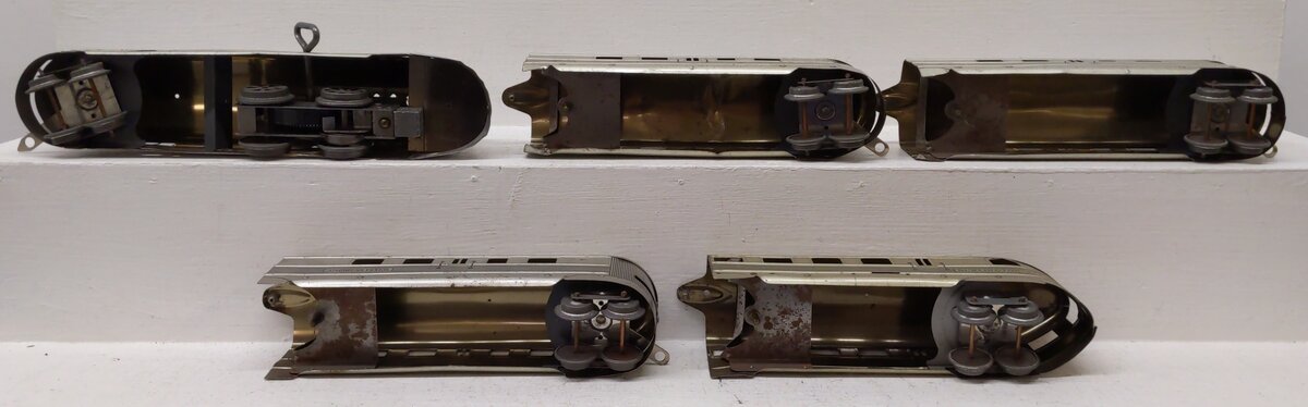 American Flyer 9900 Vintage O Clockwork 5 Unit Burlington Pioneer Zephyr Set