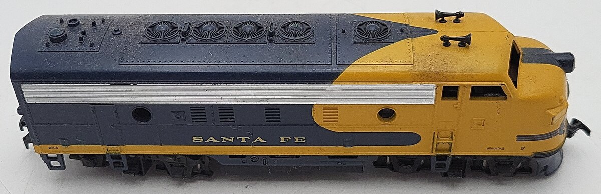 Athearn 271C HO Santa Fe Diesel Locomotive #271C VG
