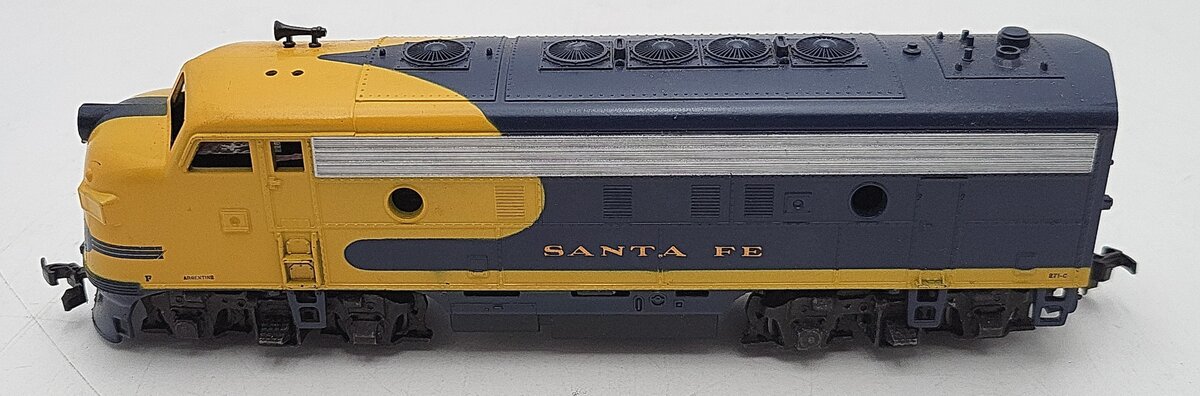 Athearn 271C HO Santa Fe Diesel Locomotive #271C VG