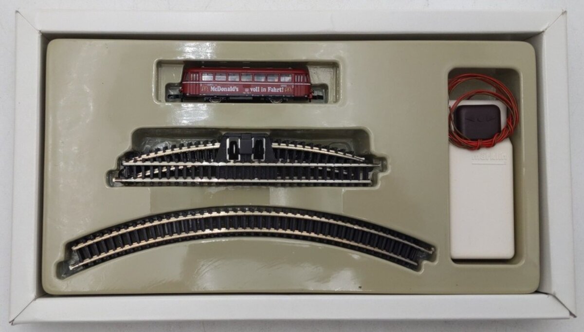 Marklin 88175 Z Scale Deutsche Bahn McDonalds Railbus Starter Set w/Track LN/Box