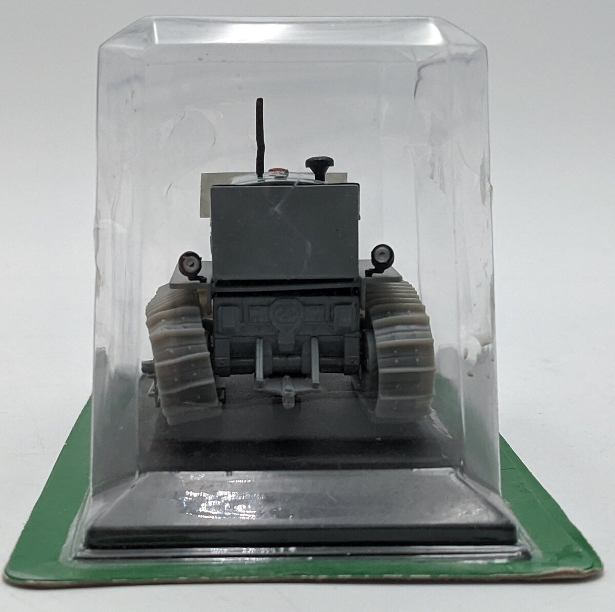 Stalinets 65 1:43 Diecast 1941 Hachette Russian Tractor VG/Box