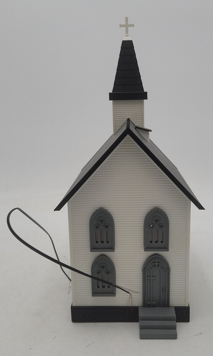 MTH 30-9057 Country Church #5 - White with Black & Gray Trim EX/Box