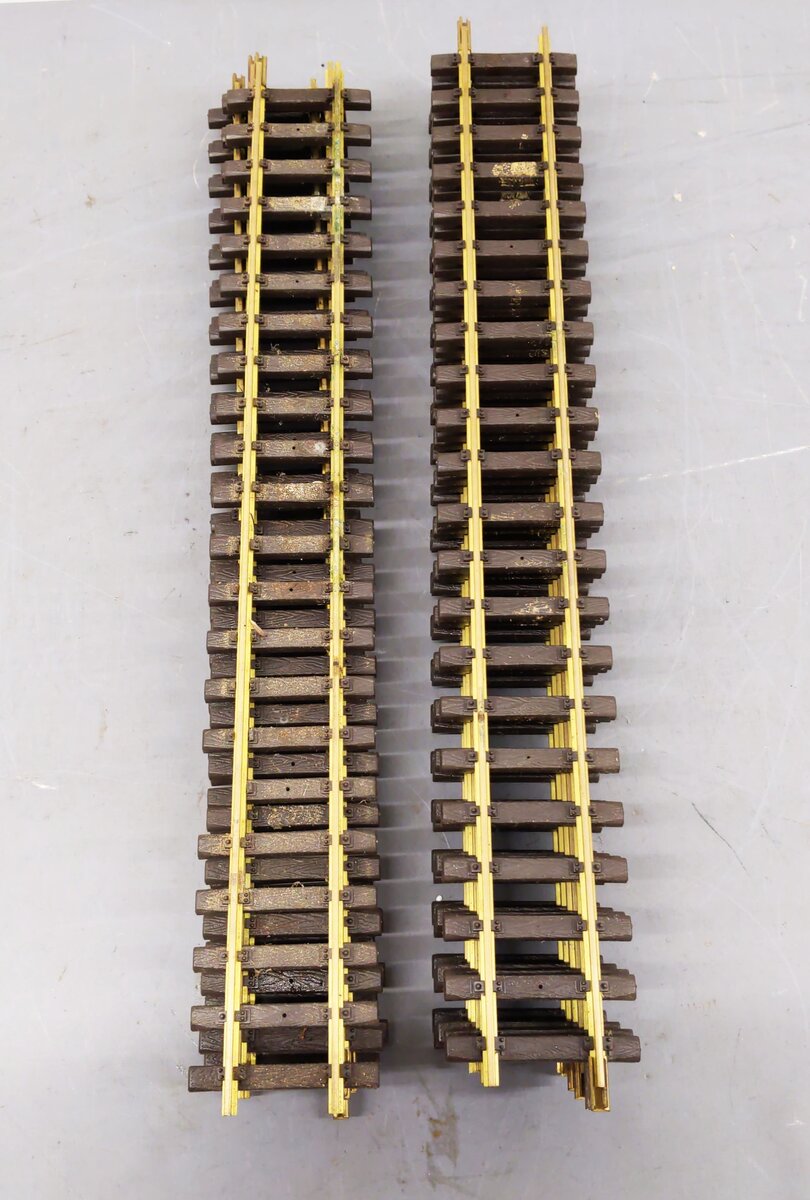 REA 11000 G Scale Brass 12
