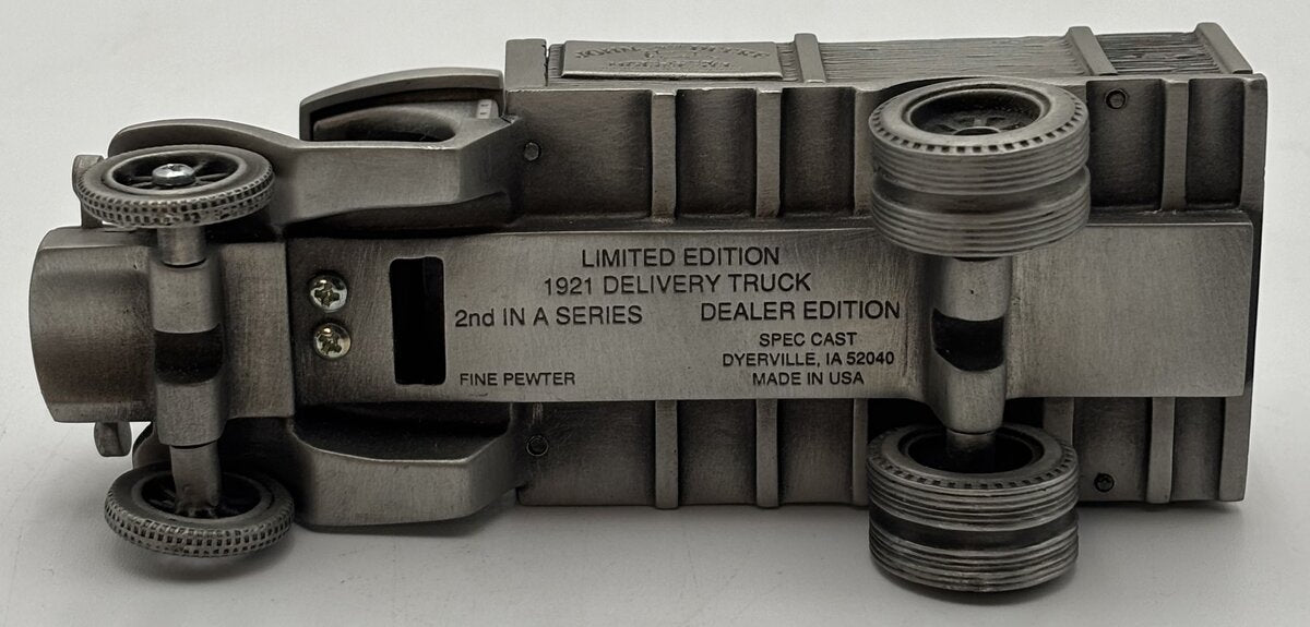 SpecCast 1:43 John Deere Limited Edition 1921 Delivery Truck Pewter Cast LN