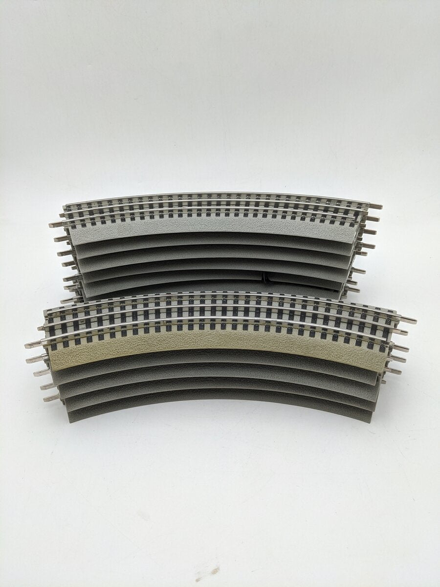 Lionel 6-37103 0-31 Curved FasTrack Sections (13) EX