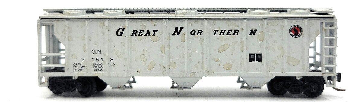 Atlas 3731 N Scale Great Northern 3-Bay Covered Hopper #71518 EX/Box