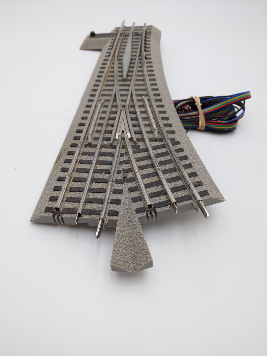 Lionel 6-12048 O72 Nickel Silver FasTrack Left Hand Remote Switch Turnout VG