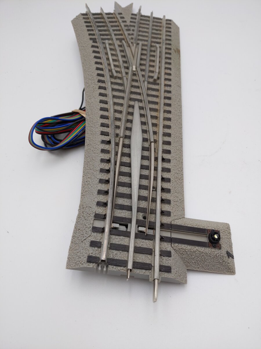 Lionel 6-12048 O72 Nickel Silver FasTrack Left Hand Remote Switch Turnout VG