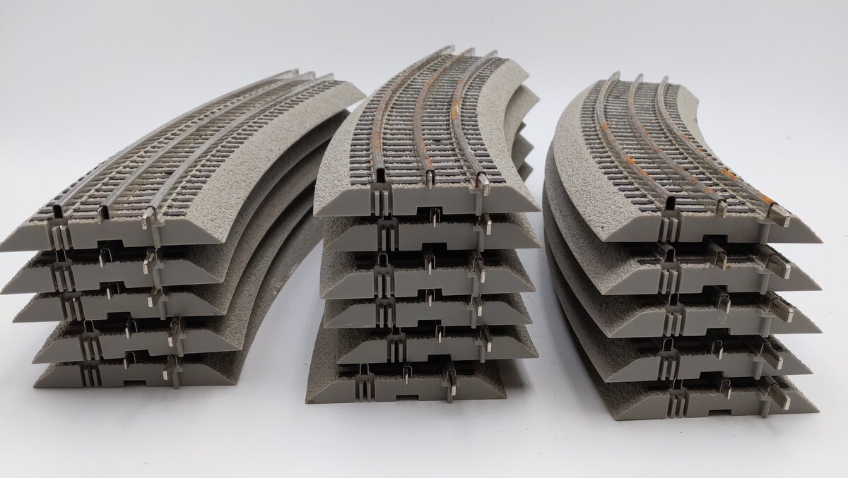 Lionel 6-12041 FasTrack O72 Full Curve Track Sections (16) VG