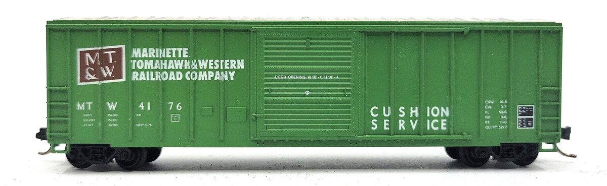 Roundhouse 8263 N Scale Marinette Tomahawk & Western 50' Boxcar #4176 LN/Box