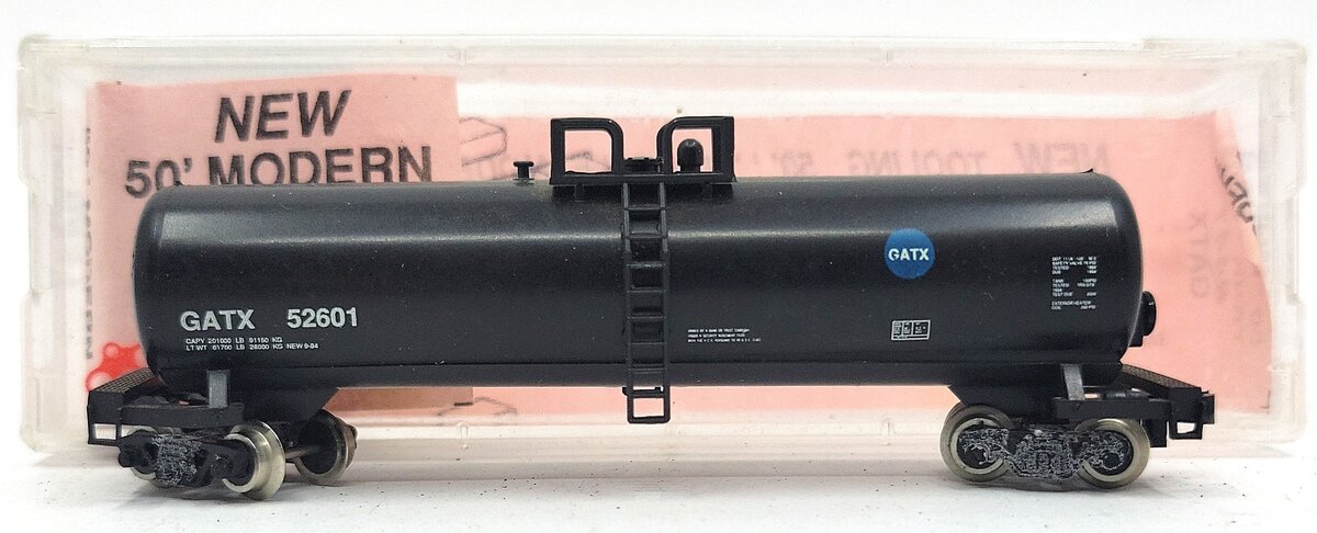 8441Roundhouse 8441 N Scale GATX 50' Modern Tank Car Kit #52601 EX/Box