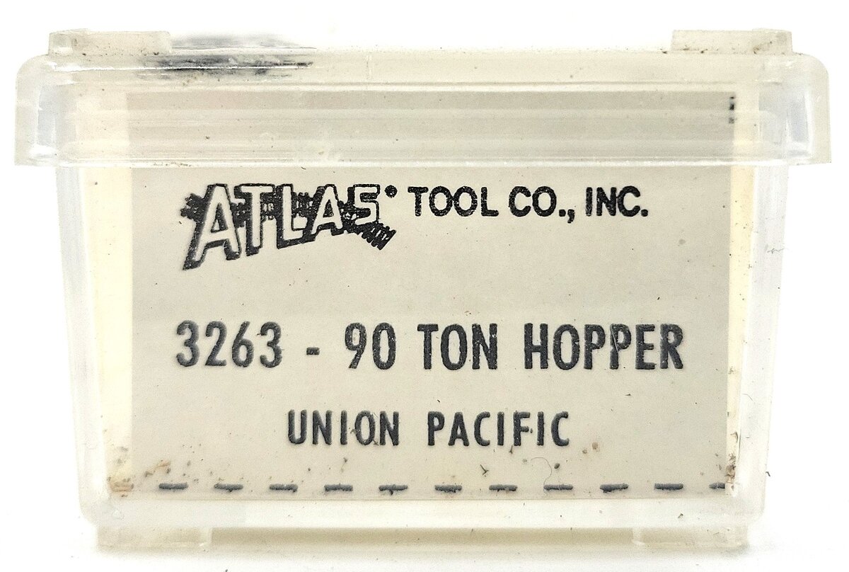 Atlas 3263 N Scale Union Pacific Hopper Car w/Coal Load #18137 LN/Box