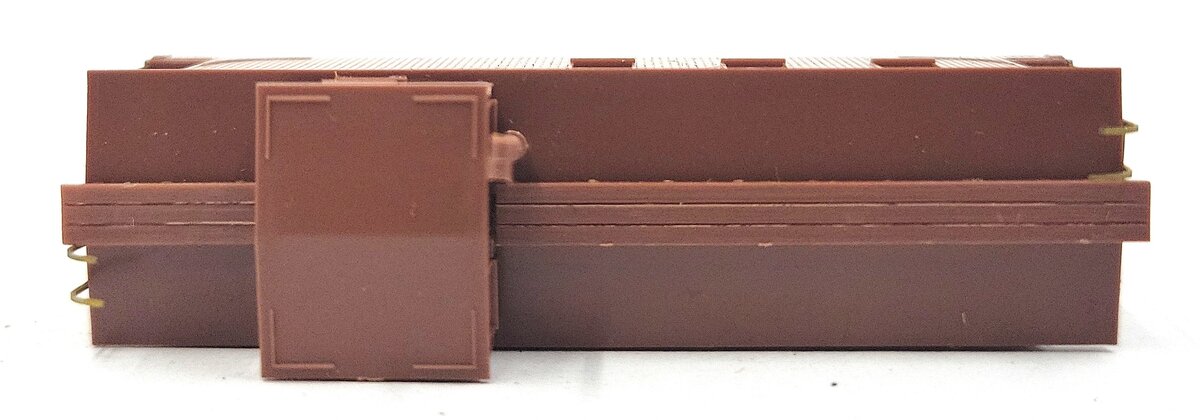 Micro-Trains 05000010 N Undecorated 34' Wood Sheathed Slanted Cupola Caboose