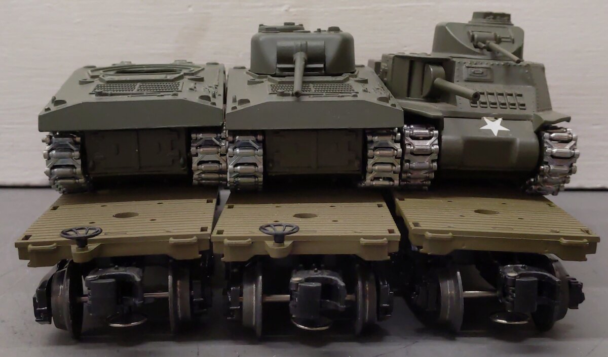 Lionel O Gauge Assorted Custom Flatcars With Military Loads [3]