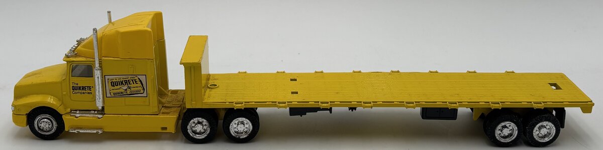 K-Line K81073 1:48 Quikrete Tractor Flatbed VG