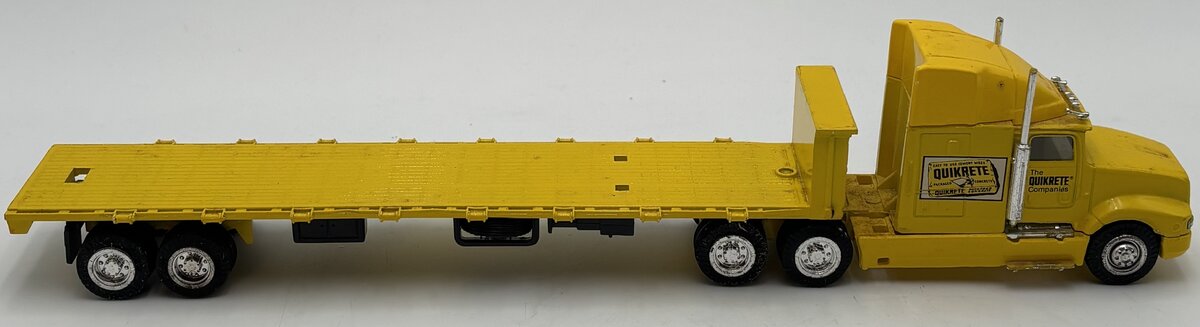 K-Line K81073 1:48 Quikrete Tractor Flatbed VG