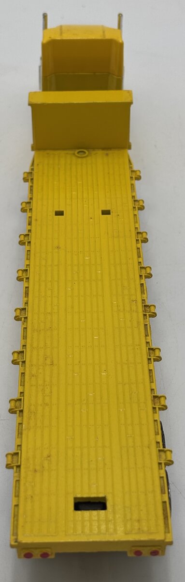 K-Line K81073 1:48 Quikrete Tractor Flatbed VG