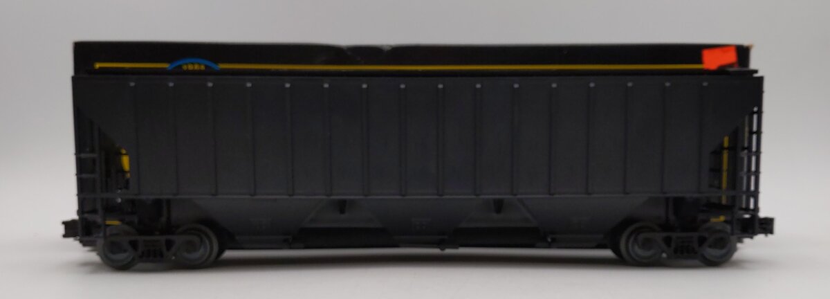 Weaver O Scale PS-2 Central Discharge Hopper Undecorated 3 Rail LN/Box