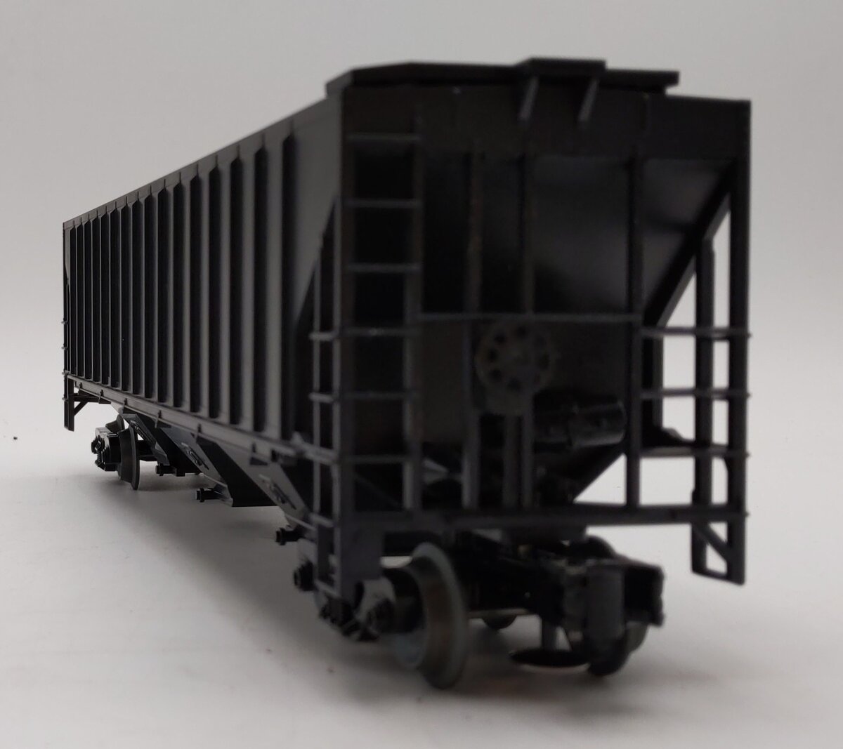 Weaver O Scale PS-2 Central Discharge Hopper Undecorated 3 Rail LN/Box