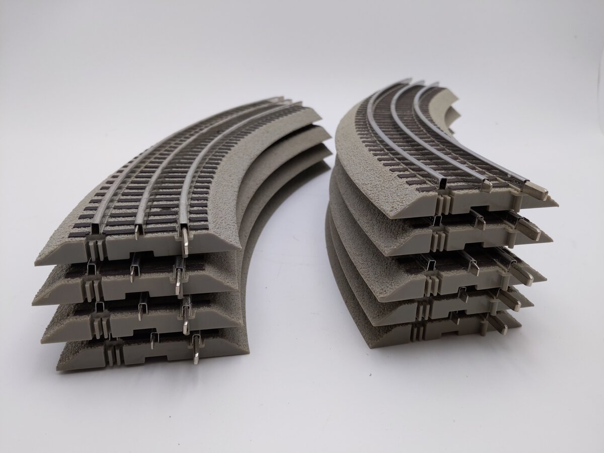 Lionel 6-12015 FasTrack O36 45-Degree Curved Track (9) EX