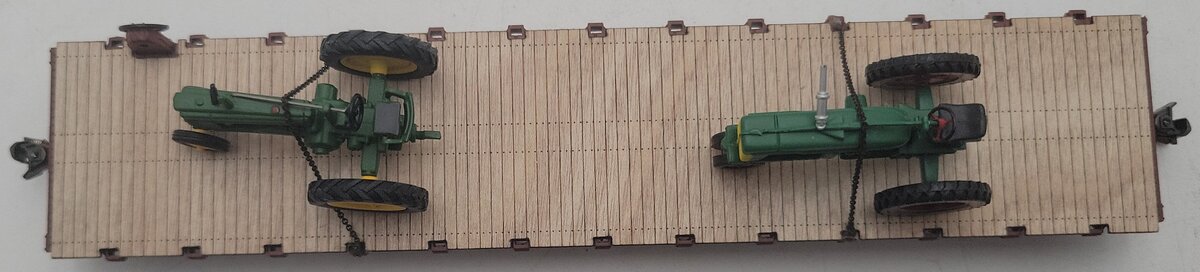Athearn 1448 HO Scale Western Maryland Flatcar w/ Two Tractors #2632 EX/Box