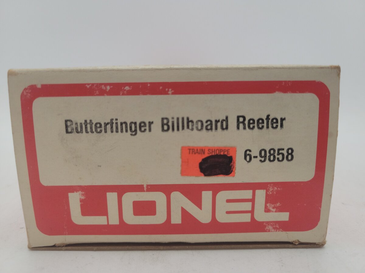 Lionel 6-9858 O Gauge Butterfinger Billboard Reefer Car VG/Box