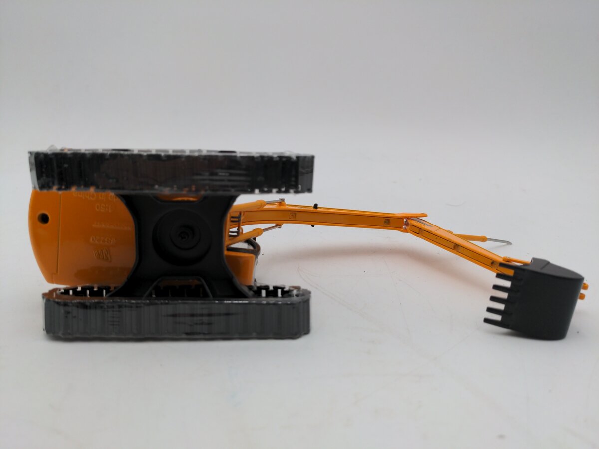 Motorart 131367 Scale 1:50 Diecast JCB Excavator JS220 VG
