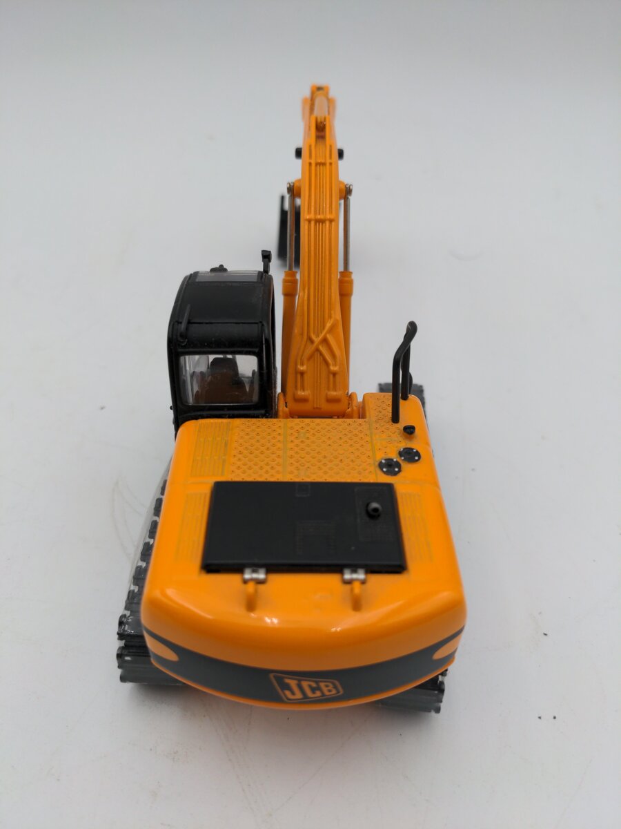 Motorart 131367 Scale 1:50 Diecast JCB Excavator JS220 VG